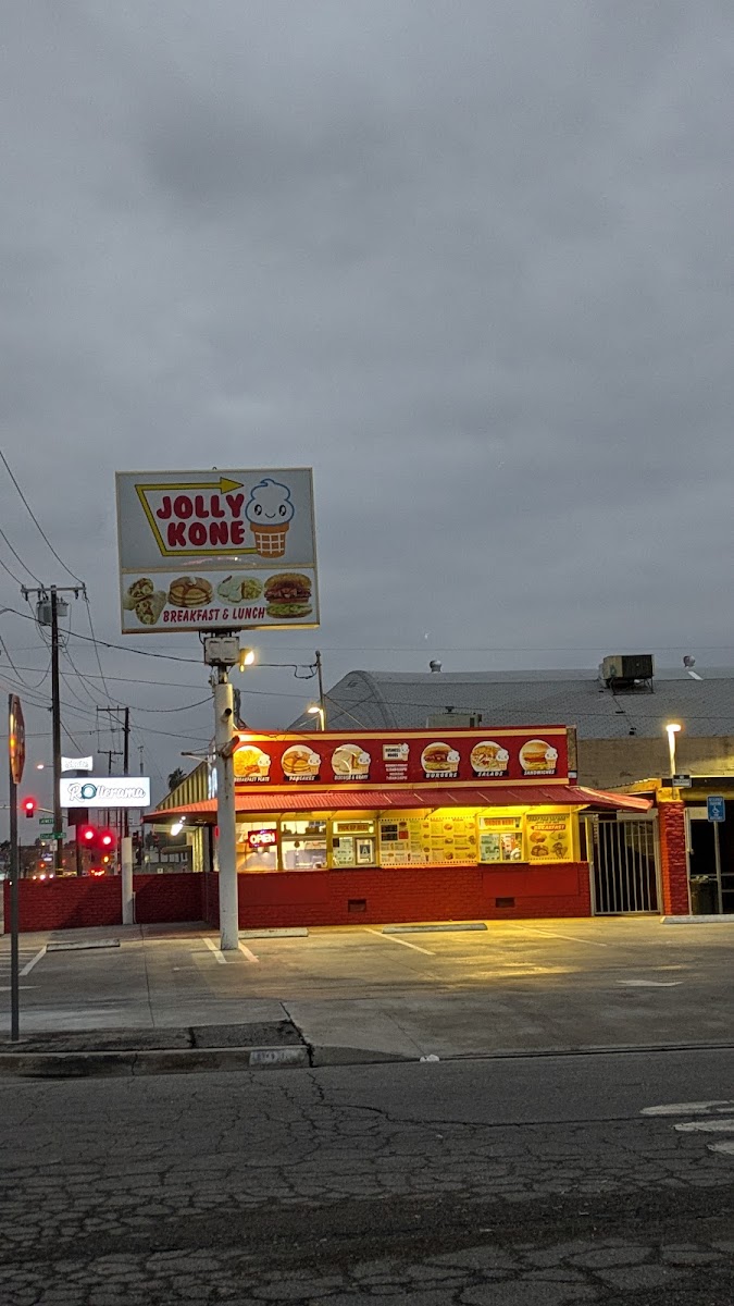 Bucko's Jolly Kone Drive In